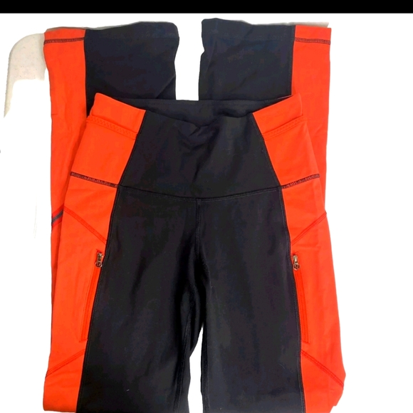 Lululemon Run Ice Queen Black/Red Pant size 6 - Picture 2 of 6